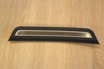 Накладка порог правый задняя kia stinger фото №1