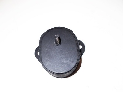 Подушка двигателя oval trabant 601 фото №1