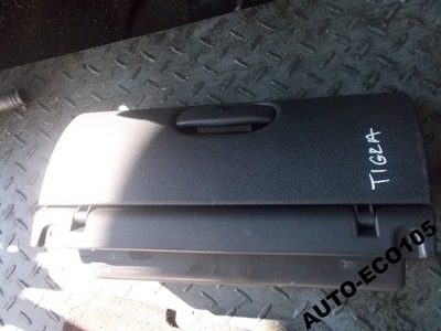 Бардачок пасажира opel tigra фото №1