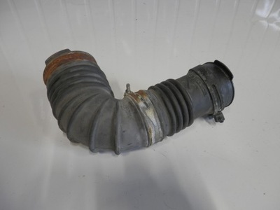 Mazda оригінальний номер r2aa1376x труба повітря фото №1