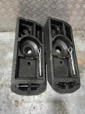 Opel crossland x рестайлинг  1.2 thp вкладыш багажника пенополистирол ушко набор фото №1