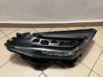 Лампа передня перед ліва toyota chr c-hr 2 ii full led 23- 81150-f4220 фото №1