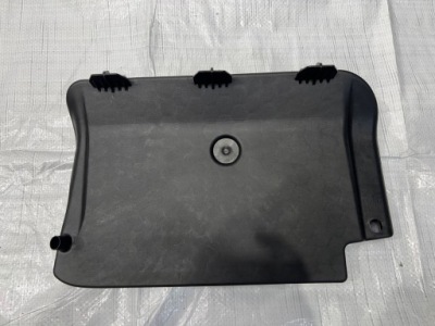 Volvo xc60 ii b4 захист заглушка ліва 31463365 фото №1