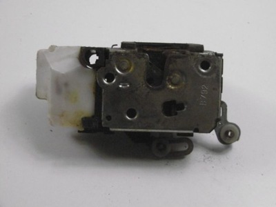 Alfa romeo 147 00-04 замок перед правый фото №1