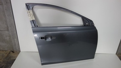 Volvo v40 дверь правое передние фото №1