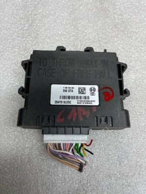 Модуль блок управления captur ii clio v 284y66le5c org fv фото №1