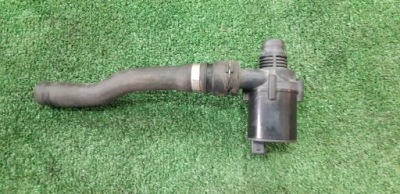 Помпа трубка циркуляційна wody bmw x5 e70 4245221 фото №1