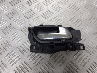 Ручка правая передняя peugeot 207 фото №1