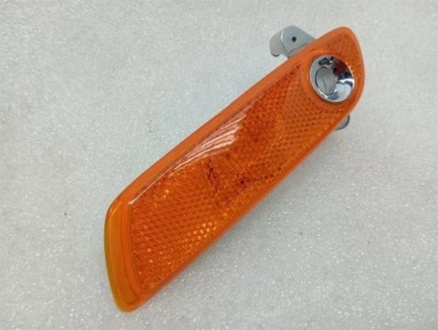 Rolls royce wraith rr5 купе left indicator 7201193 сторона - фото №1