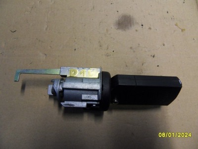 Замок зажигания вкладыш с ключ mazda фото №1