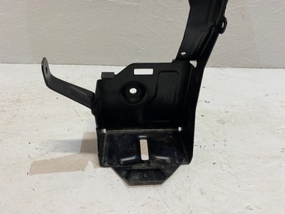 VOLVO V40 SOPORTE BATERÍA CUERPO 12-  