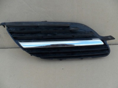 Nissan almera tino v10 2001 2002 2003 решётка радиатора правая фото №1