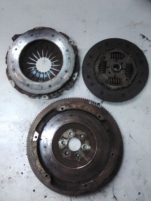 6785 opel astra h зчеплення притиск диск 55556349 фото №1