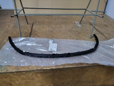 Dacia sandero ii 2 lift 2017 - спойлер бампера перед новий 960150376r фото №1