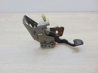 Педаль тормоза captiva фото №1