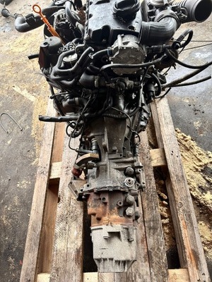 Двигатель vw volkswagen passat 1.9 tdi фото №1