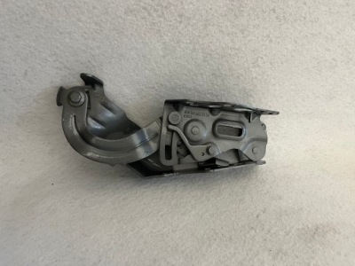 Mercedes w205 c klasa петля петлі капот комплект a2058800928 a2058800828 фото №1