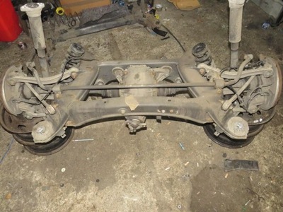 Балка подвеска задняя комплект mercedes w205 фото №1