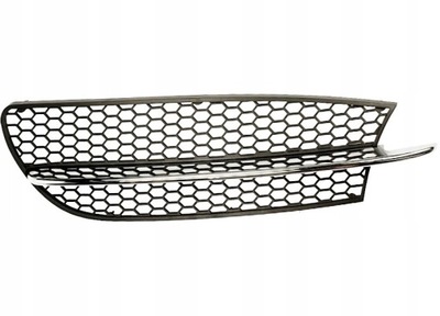 147 937 , 10.00-10.04 решітка радіатора решітка права фото №1