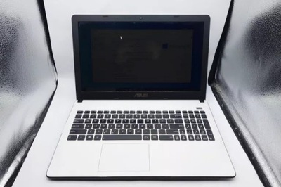 LAPTOP ASUS X501U @OPIS@