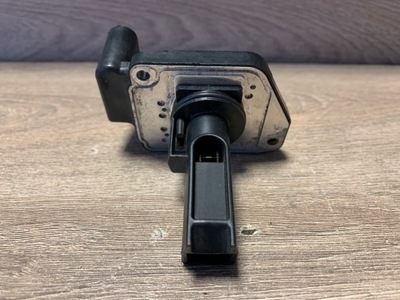 Витратомір audi a8 d3 057906461f фото №1