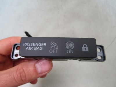 X-trail iv t33 24r індикатор замки ременів подушка безпеки дисплей центрального фото №1