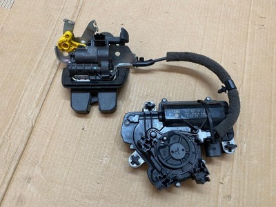 Audi a4 b9 lift замок крышки доводчик фото №1