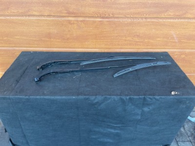 Рычаг дворник левая правая toyota yaris cross eu фото №1