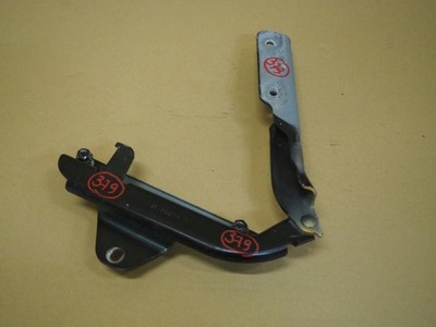 Петля капот правий pontiac firebird iv фото №1