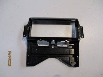 Рамка радіо range rover evoque ii lk72-047a04-a фото №1