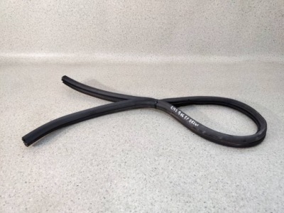 Правая прокладка дверь правых mercedes r172 w172 slk - a1726970051 фото №1