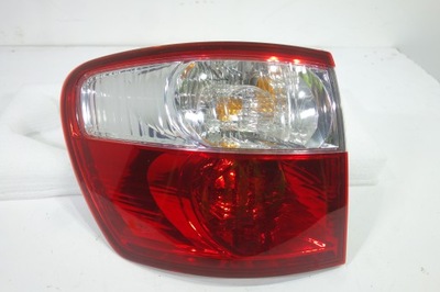 Лампа задняя левая toyota avensis verso lift 03-09 фото №1