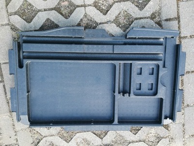 PIEZA INSERTADA ORGANIZADOR PLÁSTICO ESPUMOSO DE MALETERO MERCEDES W204 UNIVERSAL A2046800230  