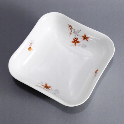 ART DECO PRZEDWOJENNA PORCELANOWA SALATERKA