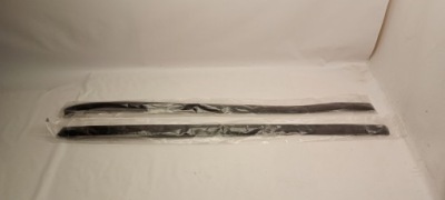 Оригинальная правая молдинг крыша кровельная land range rover discovery 5 v l462 фото №1