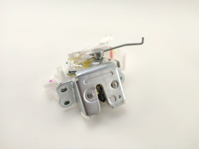 Замок крышки багажника mitsubishi space star ii mirage фото №1