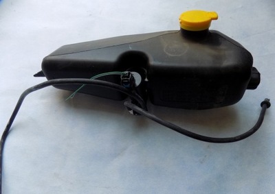 Dacia sandero ii lift бак омивача фото №1