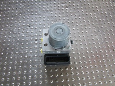 Jaguar f-pace x761 2.0d 2016 насос abs фото №1