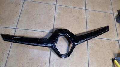 Решітка радіатора решітка радіатора renault scenic iv фото №1