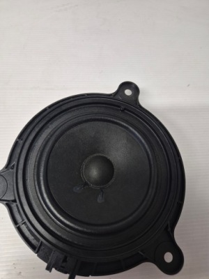 Mazda cx-5 cx5 динамік bose двері правий задній задня ghr166960 фото №1