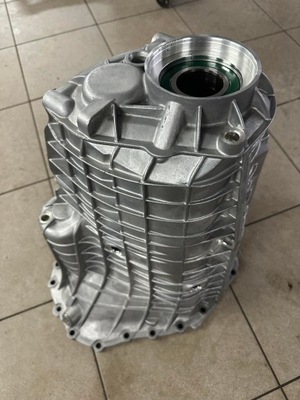 КОРПУС ЗАДНЯ 0CK301383J 0CK S-TRONIC AUDI