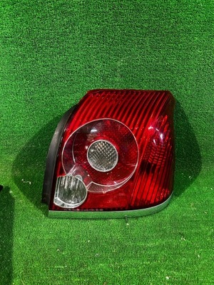 Лампа задня задня права toyota avensis t25 sedan фото №1