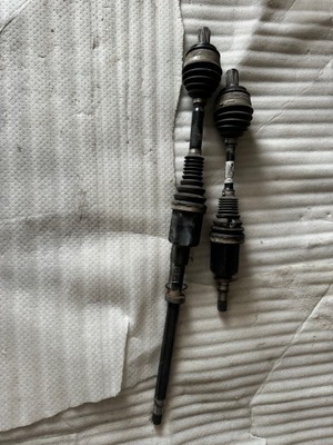 Mercedes приводной вал левая w213 4matic a2133309902 фото №1