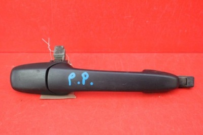 Ручка права перед передня czarna mazda 2 dy 03-05 фото №1