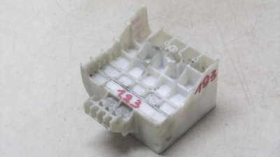 Toyota avensis t29 абсорбер бампера левый перед 16- фото №1