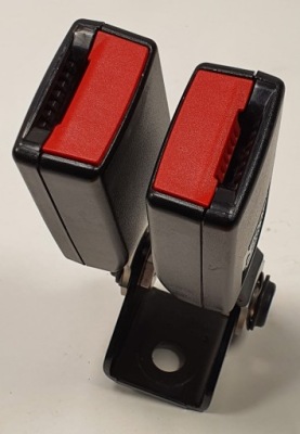 Защёлки поперечина правый задний  saab 9-3 ii 12794564 фото №1