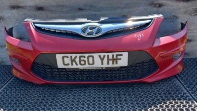 Hyundai i30 бампер перед hat противотуманная фара фото №1