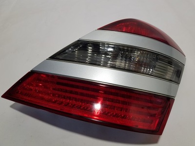 MERCEDES W221 FARO PARTE TRASERA DERECHA A2218200264 C775 775  