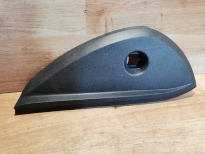 Защита заглушка консоли правая renault laguna iii 689200001r фото №1