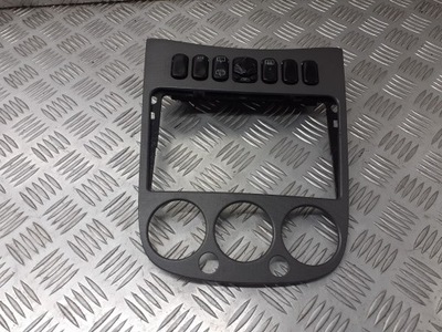 Панель рамка радіо mercedes w168 1688203610 фото №1